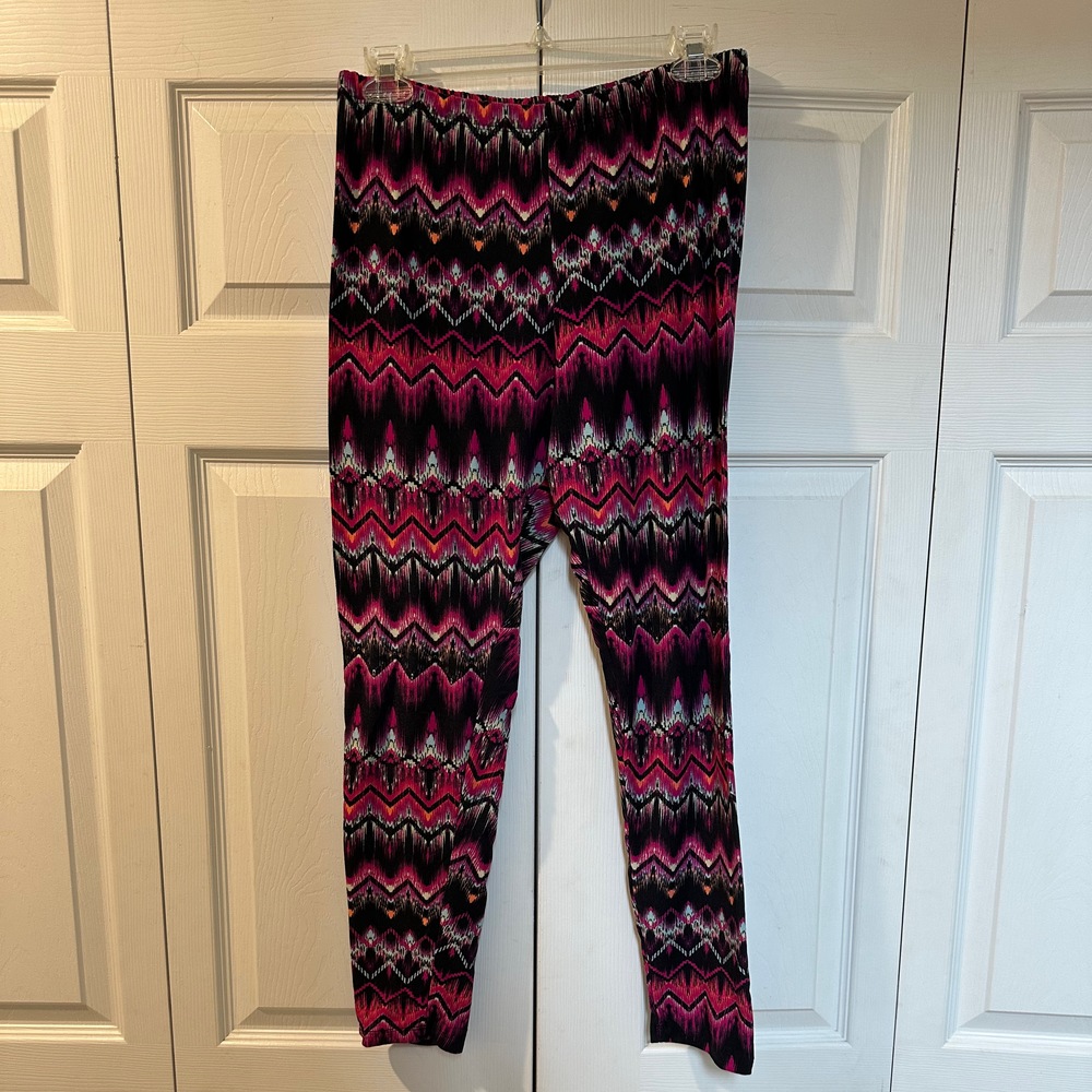 Rue21, Multicolor Aztec Print Leggings